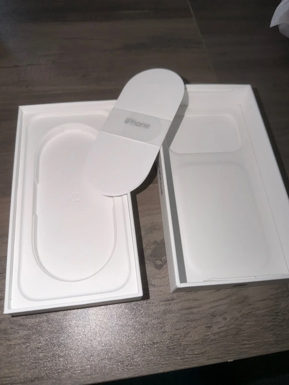 Apple 17 Pro iPhone Box - Deep Blue